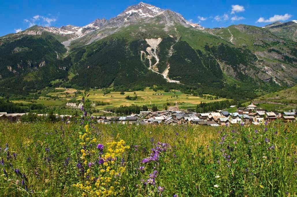 Cis-Ethic Etapes De Val Cenis Hotell Lanslebourg-Mont-Cenis Eksteriør bilde